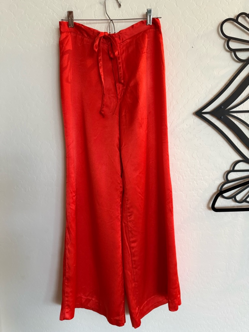 ALFRED PAQUETTE Red Satin Wide Leg Pants | Luxe Silk Feel | XS
